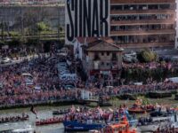 LA GABARRA VUELVE A SURCAR LA RIA 40 AÑOS DESPUES. BILBAO 11 ABRIL 2024